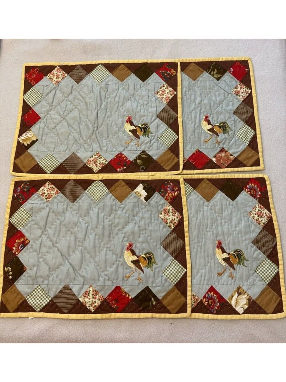 Rooster Theme Table Place Mats Set of 4 Farmcore Countrycore Quilted